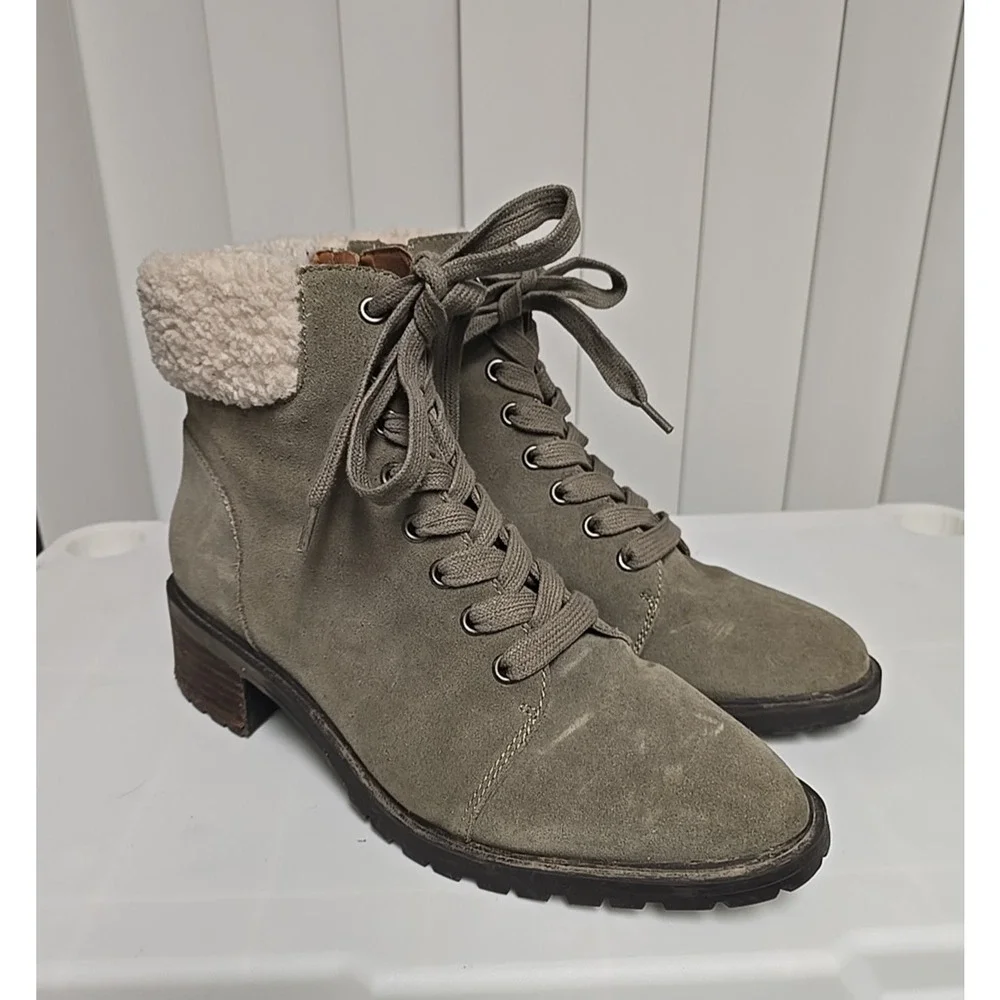 Lucky Brand LK-Jacenia Olive Green‎ Suede Lined Lace Up Ankle Boots Womans Sz 9M